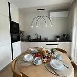 Donna Aparts 2 Apartment Jastrzębia Góra